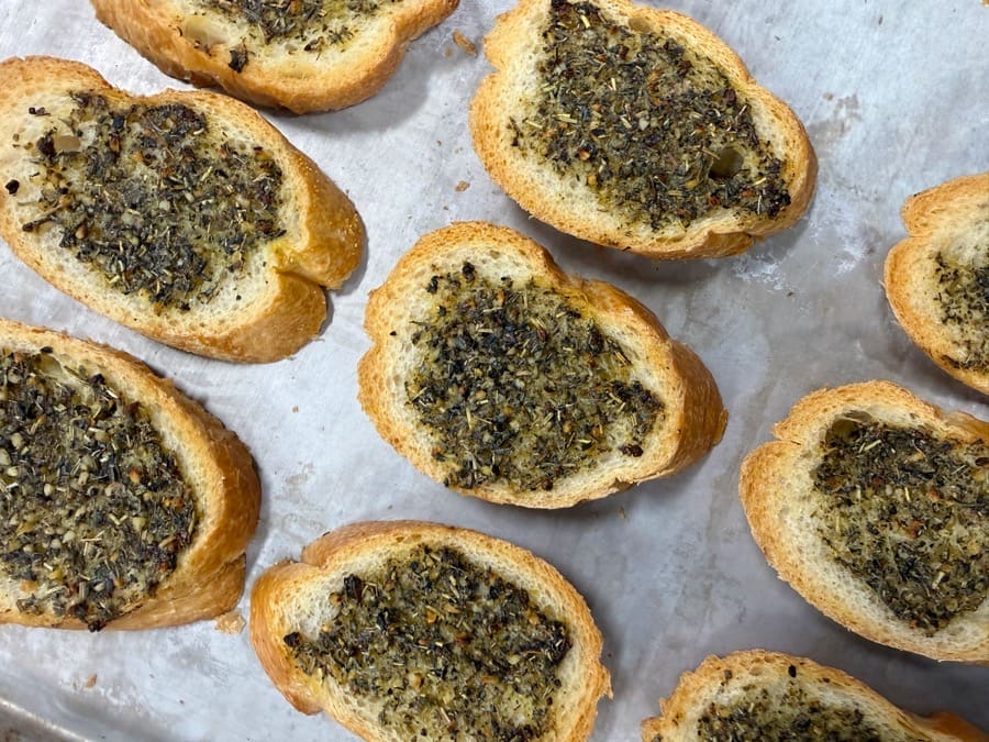 Garlic and Herb Toasted Bread