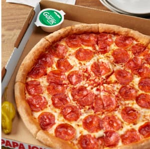 Spot the difference and WIN with Papa John's!🤩 !اربح مع بابا جونز Order  now online at www.papajohns.bh or via Hungerline by calling…