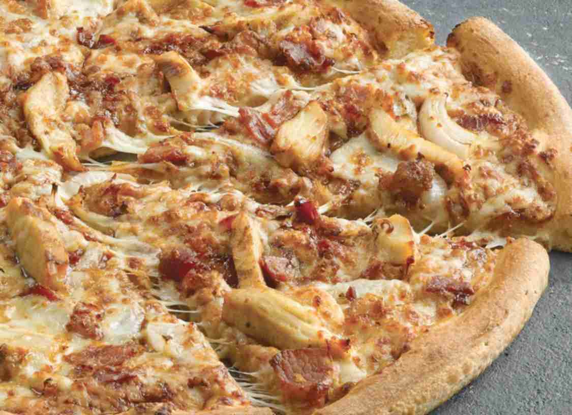 Garlic Chicken Pizza Delivery Near Me - Garlic Chicken Pizza Ingredients &  Toppings