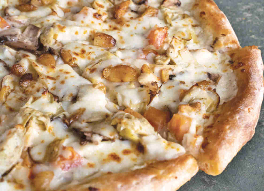 Garlic Chicken Pizza Delivery Near Me - Garlic Chicken Pizza Ingredients &  Toppings