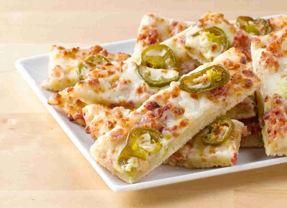 Face Jam: Papa Johns Triple Bacon Pizza & Bacon Jalapeno Popper Rolls :  r/roosterteeth